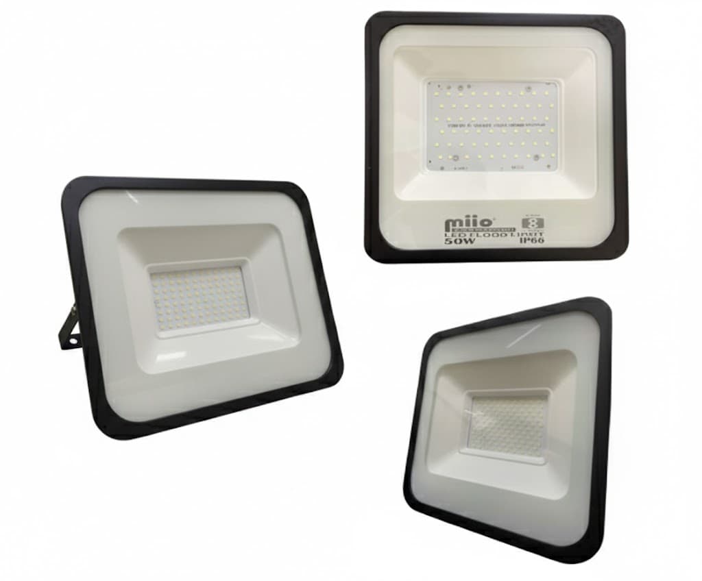 LUX SERIES FLOOD LIGHT