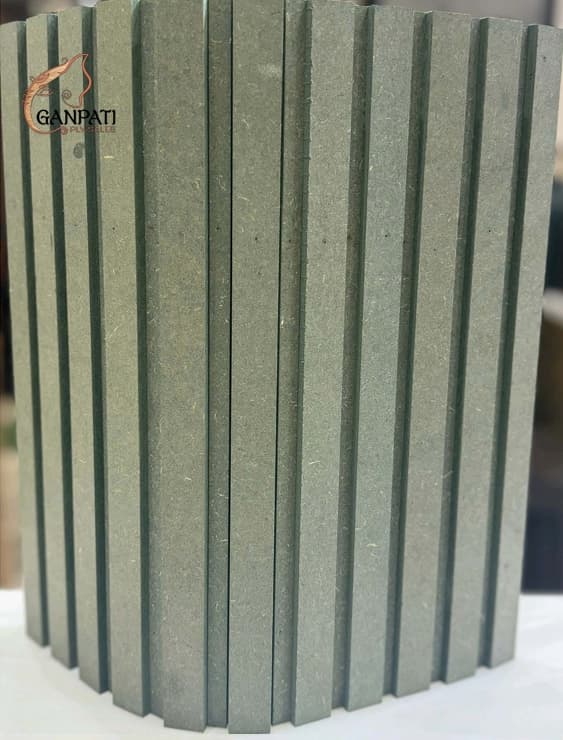 Solid Fluted Green Column Panel