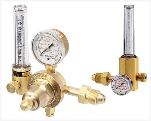 Welding regulator